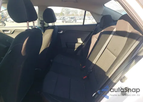 2018 Kia Rio Lx z USA, uszkodzony, nr VIN 3KPA24AB7JE054491